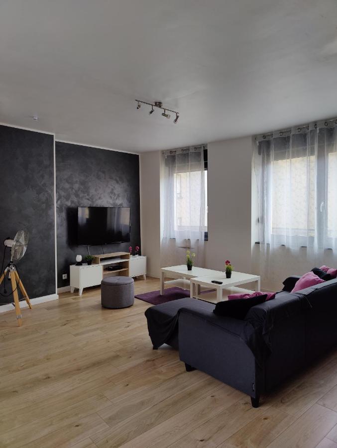 Le Purple, Appartement De Standing En Hypercentre Саргемин Экстерьер фото
